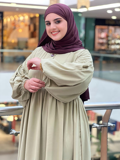 عباية صدفة: أناقة عصرية تلائم كل إطلالة